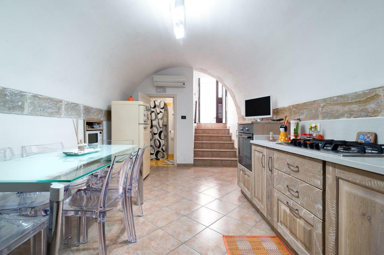 Casa Dei Puffi In Salento Villa Muro Leccese Eksteriør billede